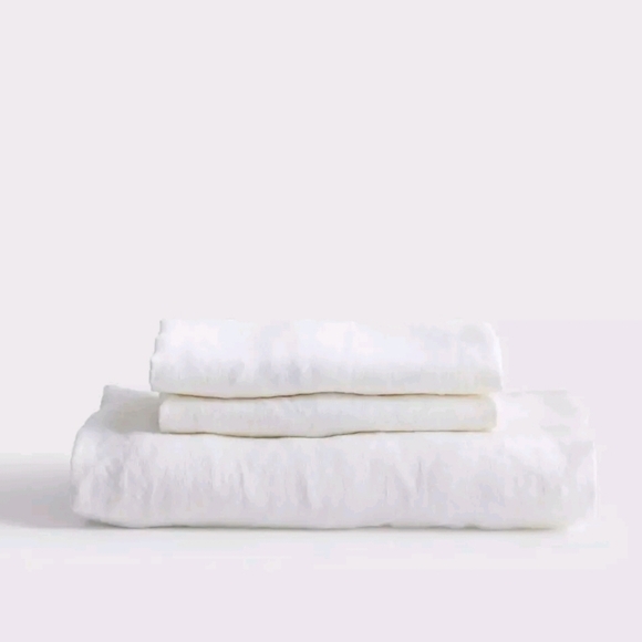 Quince 100% Linen White Top Flat Sheet & 2 Pillowcases! Cal King (329)